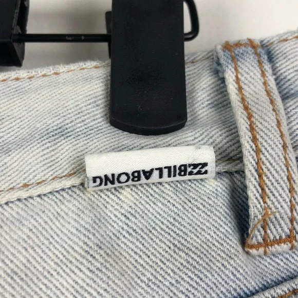 NWT Billabong Classic Blue Jean Shorts - Picture 5 of 6
